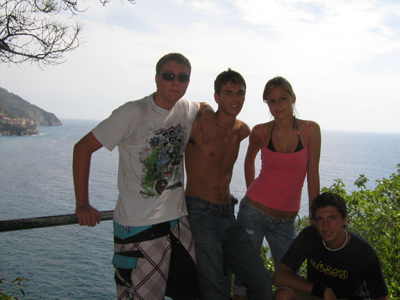 Foto di gruppo sulle scale di Corniglia